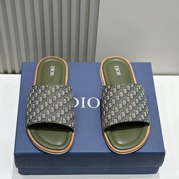 Dior flat comfortable slide sandals green